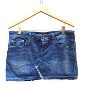 GUESS Denim Skirt Womens 30 Blue Micro Mini Distressed Frayed Hem Stretch Casual